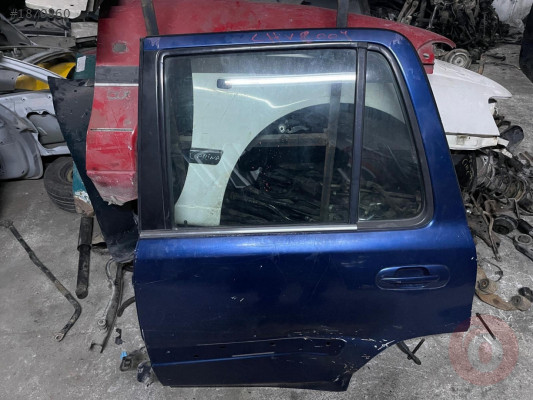 Honda CRV sol arka kapi