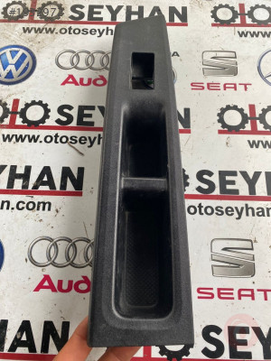 74231-0D330 toyota yaris 2012 sağ ön kapı iç çekme kaplaması
