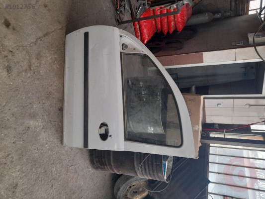 Opel combo sol ön kapı dolu orjinal boyasız