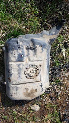 renault 21 menager çıkma yakıt deposu