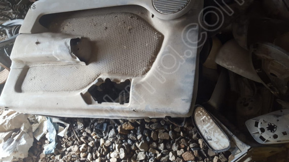 OPEL VECTRA A ORJİNAL ÇIKMA SAĞ-SOL KAPI DÖŞEMESİ