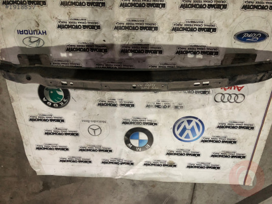 Volkswagen cadday 2008 arka tampon demiri