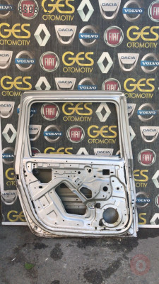 DACİA LOGAN SOL ARKA KAPI