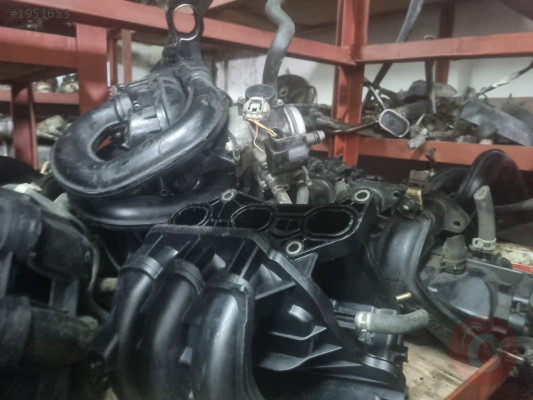 11-13 TOYOTA COROLLA E150 1,33 ÇIKMA TEMİZ EMME MANİFOLDU