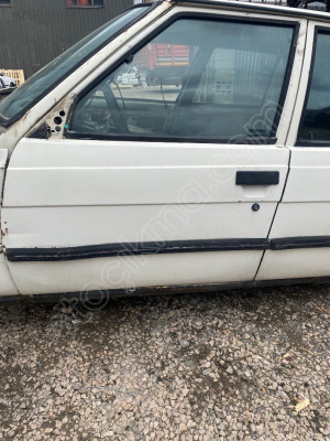RENAULT R 9 SOL ÖN KAPI