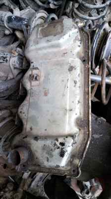 Ford escord külbütör kapağı
