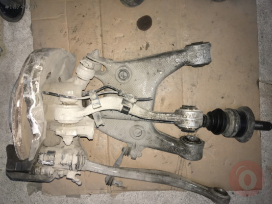 33326794875 Bmw f10 sol arka tabla