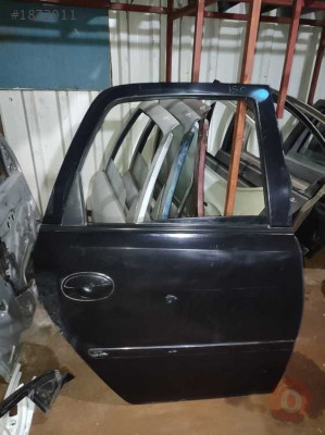 opel meriva a sağ arka kapı siyah