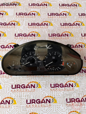 89652583 BMW E36 3 SERİSİ GÖSTERGE PANELİ KM SAATİ