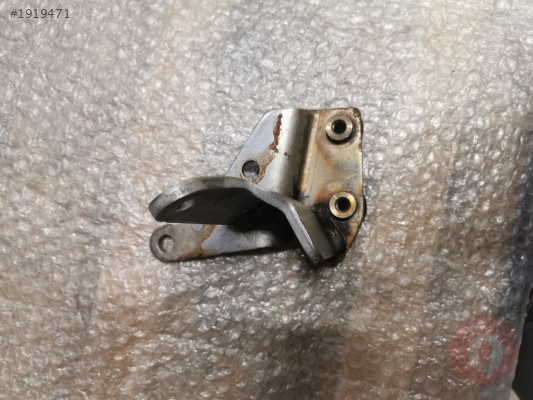 04L131561J 04L131561P PARTİKÜL BRAKETİ AUDİ A3 TOLEDO OCTAVİ