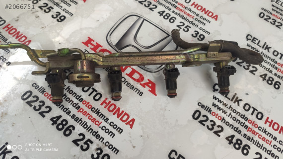 Çıkma Honda Civic VTEC Yakıt borusu kütüğü