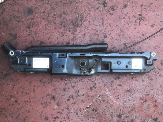 OPEL CORSA C ÖN PANEL ORTA SACI RADYATÖR ÜST SACI ÇIKMA ORJ