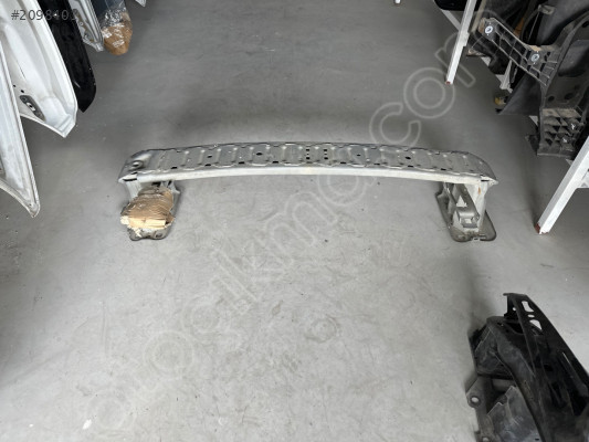 Courier ön tampon demiri orjinal çıkma