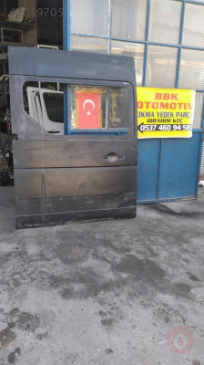 Renault master sağ sürgülü orta kapı sıfır orijinal ürün