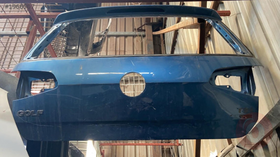 VOLKSWAGEN GOLF 7 ÇIKMA BAGAJ KAPAĞI