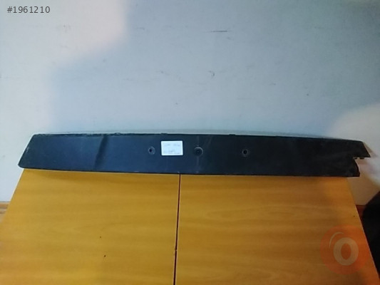 Opel astra j ön tampon plakalık alt plastiği gm orj 13368664