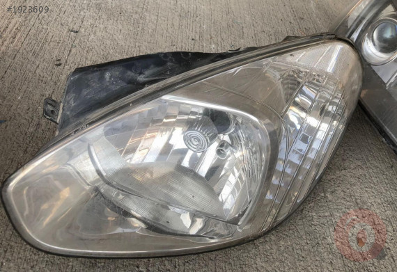 HYUNDAİ ACCENT ERA SOL FAR 921011E089