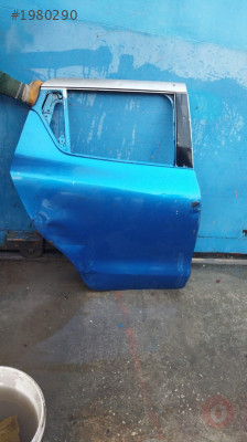 suzuki vitara sağ arka kapı