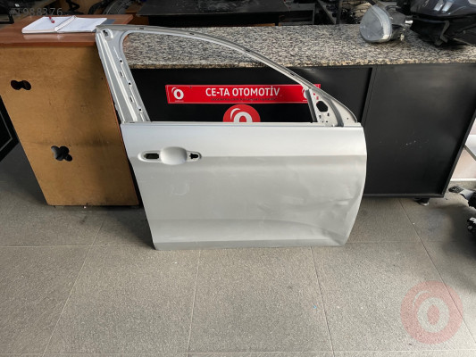 FİAT EGEA SAĞ ÖN KAPI ÇIKMA ORJİNAL GRİ