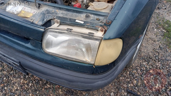 1996 model skoda felicia çıkma sol far
