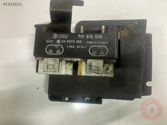 Volkswagen Transporter T4 Fan Kontrol Unıtesi 701919506
