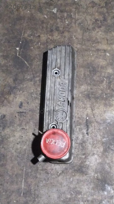 skoda felicia çıkma külbütör kapağı