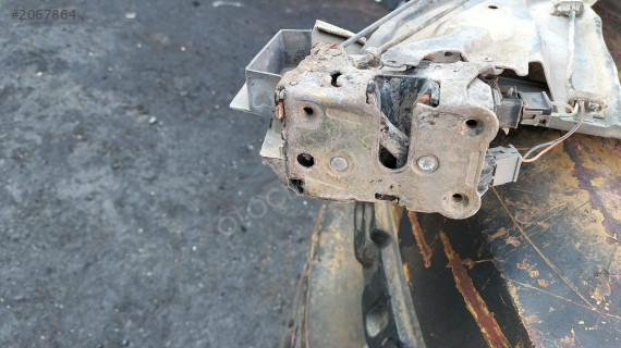 Renault Laguna bir kapı kilitleri