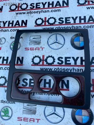 2K0858061 volkswagen caddy 04-11 teyp klima paneli çerçevesi