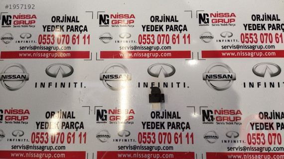 NİSSAN PRİMERA ÖN SAĞ CAM AÇMA DÜĞMESİ SIFIR P11 1996-2002