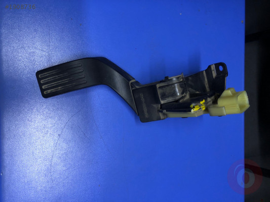 FORD CONNECT GAZ PEDALI