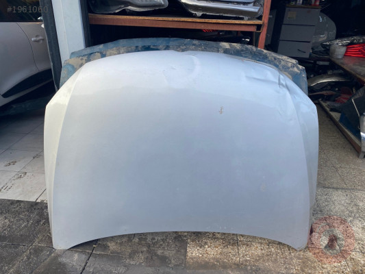 VOLKSWAGEN JETTA KAPUT ORJİNAL EYUPCAN OTO'DA