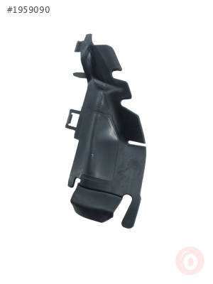 8W0121673A RADYATÖR HAVA KILAVUZU SOL AUDİ A4 2016>> FARKLI