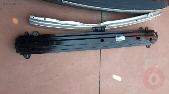 HYUNDAİ GETZ  04/11 ÖN TAMPON DEMİRİ