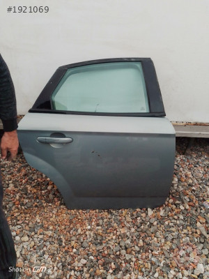 ford mondeo sağ arka kapı