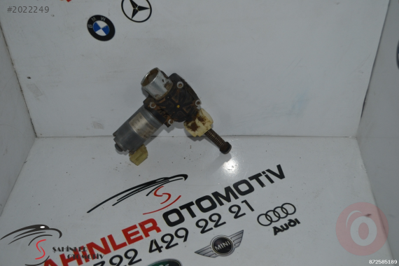 BMW X5 E70. E71 ÖN SAĞ KOLTUK AYAR MOTORU 0390204071