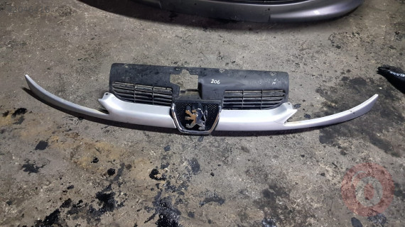 peugeot 206 çıkma ön panjur