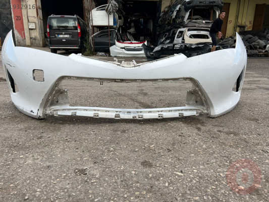 2013 Toyota Auris ön tampon Çıkma