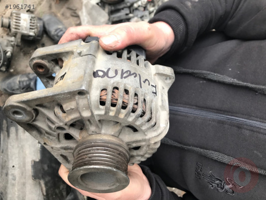 Renault Fülüance şarj dinamosu orjinal