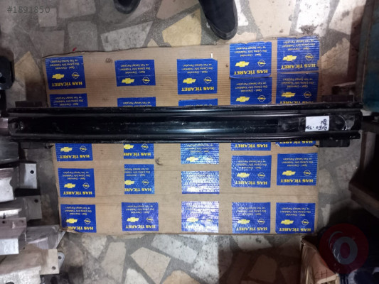 CHEVROLET AVEO ORJİNAL ÇIKMA TAMPON DEMİRLERİ