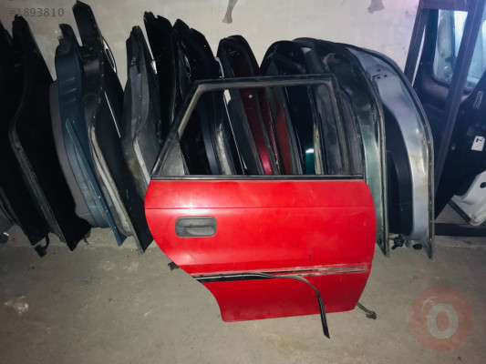 Astra F Sağ Arka Kapı Hatasız Orijinal Çıkma