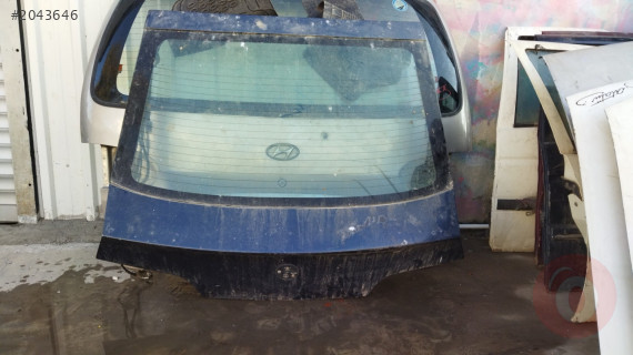 Alfa romeo 146 çıkma bagaj kapağı