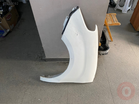 FİAT DOBLO 4 SOL ÖN ÇAMURLUK ÇIKMA ORJİNAL BEYAZ