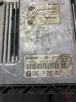 BMW 1 SERİSİ 2.0 120d ECU  DDE7797217 / 0281011963