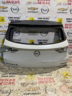 OPEL GRANDLAND X BAGAJ KAPISI ÇIKMA SÖKME YEDEK PARÇA