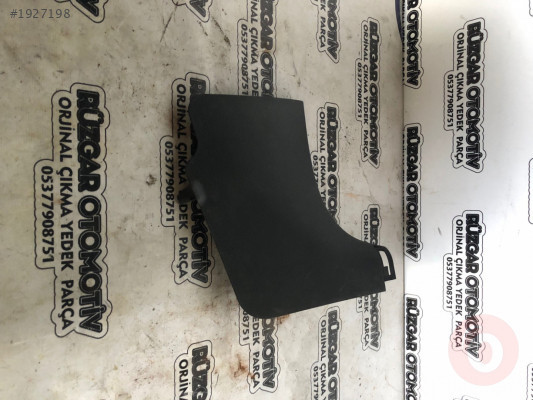 85824-A7000 Kia Cerato 2011 model plastik
