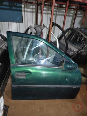 opel vectra b sağ ön kapı yeşil