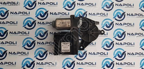 1K0959793G VW BORA GOLF CAM MOTORU VE BEYNİ.1999/2004