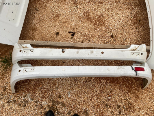 FORD COURİER ARKA TAMPON ORJİNAL ÇIKMA