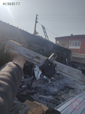 Linea sağ cam krikosu