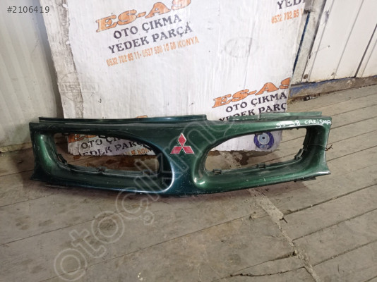 Mitsubishi Carisma Çıkma Ön Tampon Panjuru 1995-1998